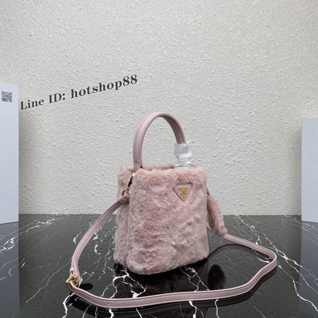 Prada專櫃新款山羊毛桶包 1BA373 普拉達Prada Panier桶包手袋 csp1526
